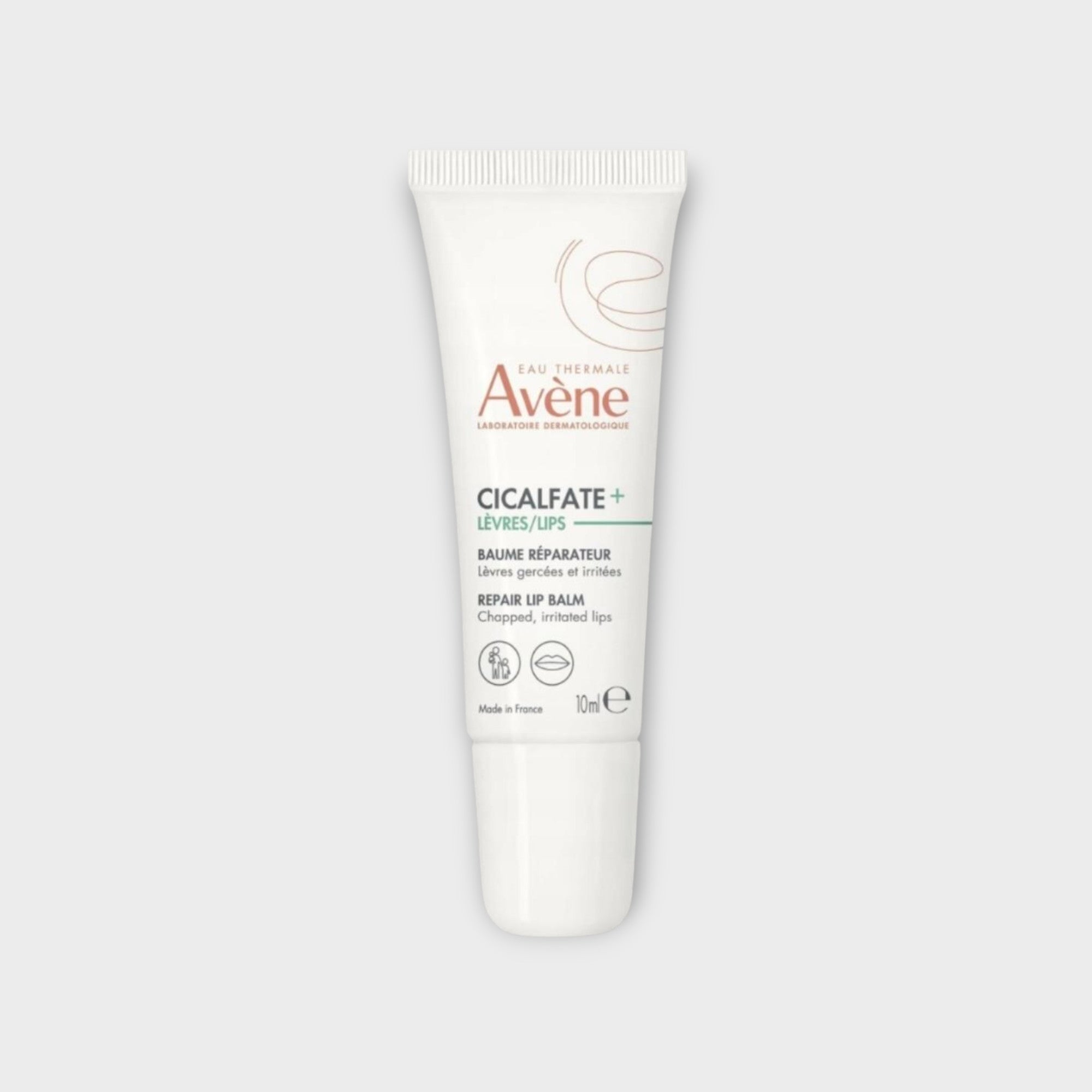 Avène Cicalfate 10 ml, regenerujący balsam na popękane usta
