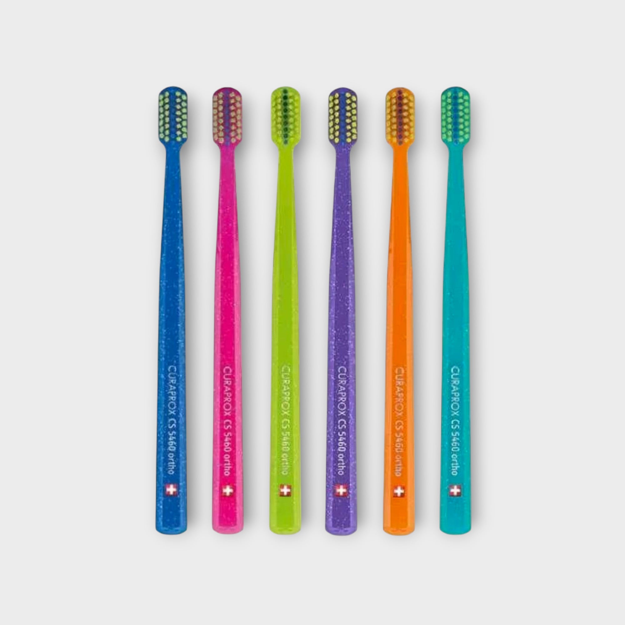 Curaprox CS 5460 Ortho Ultra Soft - ultramiękka szczoteczka do pielęgnacji aparatu ortodontycznego