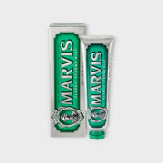 Marvis Classic Strong Mint 85 ml - mocna miętowa pasta, świeży oddech przez cały dzień